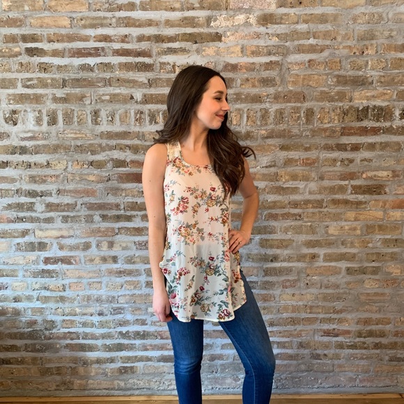 Frenchi Tops - Floral cream and pink tank with lace detail